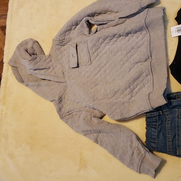 ALL new 3 pcs :2 Old Navy Tops & Children's place Jeans - Picture 2 of 6